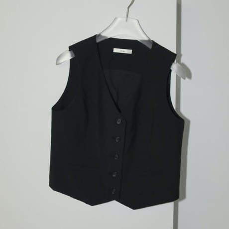 【anuke】Compact Cutoff Vest　※納期4月中旬〜5月中旬