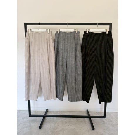 【Boutique Ordinary】Two-Tuck Barrel Pants