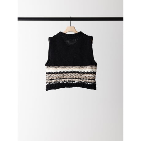 【YENN】MOLE JACQUARD VEST　※納期：8月中旬〜9月中旬