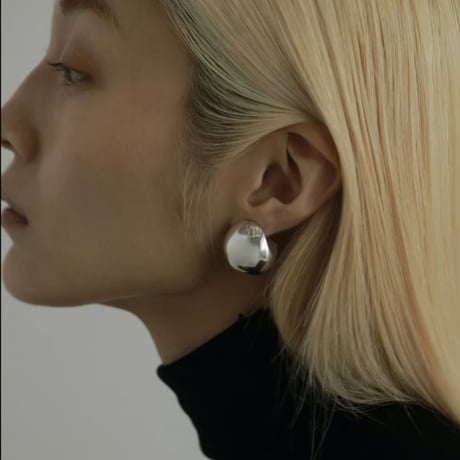 【anuke】Volume Ball Earring