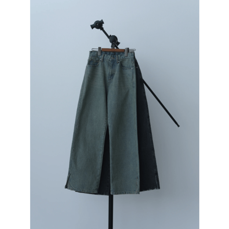 Hella】side hem slit denim ※納期4月中旬〜5月中旬 | selec