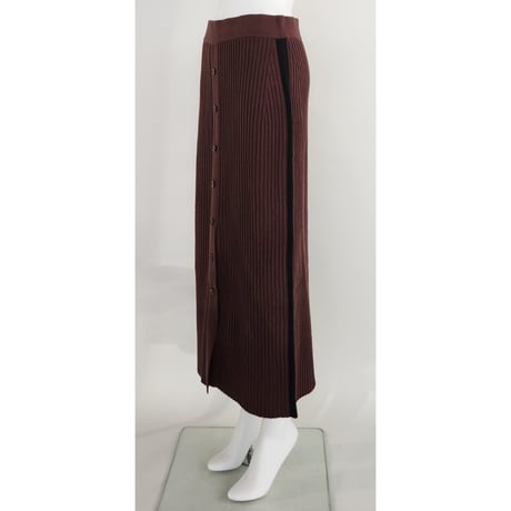 【Boutique Ordinary】Button-Slit Knit Skirt
