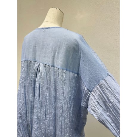 【CYAN TOKYO】グロッシーワッシャーブラウス