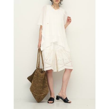【CHIGNON】ｼｱｰﾒｯｼｭﾎﾟﾝﾁｮTOPS