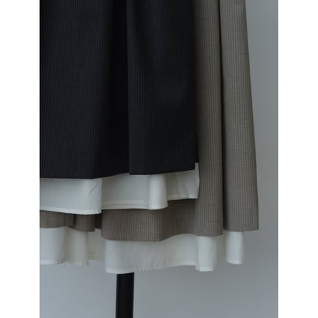 【Hella】striped layered skirt　※納期2月中旬〜3月中旬