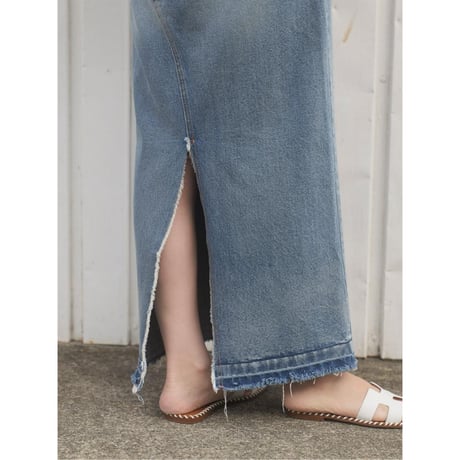 【YENN】BACK SLIT MAXI SK DENIM