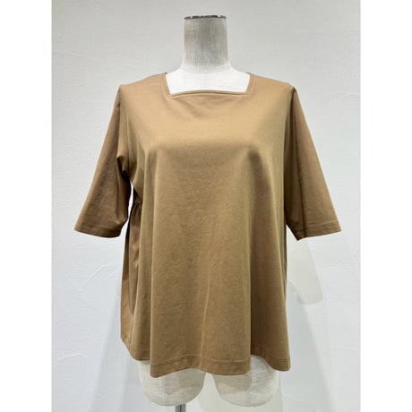 【CYAN tokyo】スクエアネックバックギャザーTOPS