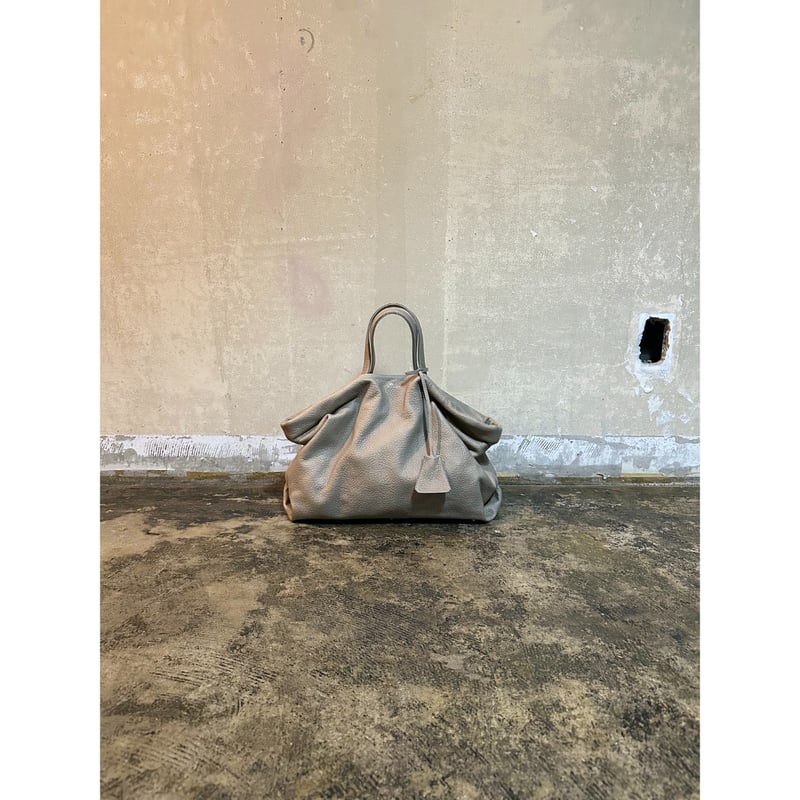 M.U.L.】ベントトート Sサイズ ※納期2~5月 | selectshop kusukusu M.U.L.】ベントトート Sサイズ ※納期2~5月 | selectshop kusukusu