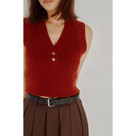 【Hella】Cropped Rib Knit Vest　※納期9月上旬～10月上旬