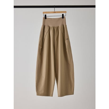 【YENN】WAIST RIB CURVE PT