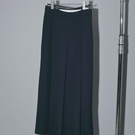【anuke】Tuck Long Skirt　※納期1月下旬〜2月下旬