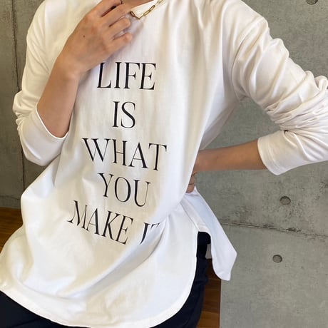 【ROSIEE】ロゴプリントTシャツ