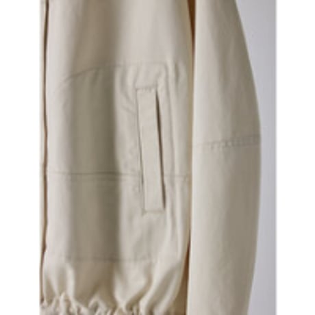 【YENN】 ROUND VOLUME BLOUSON　納期：2026年2月上旬～3月上旬