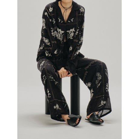 【TODAYFUL】Embroidery Patchwork Trousers