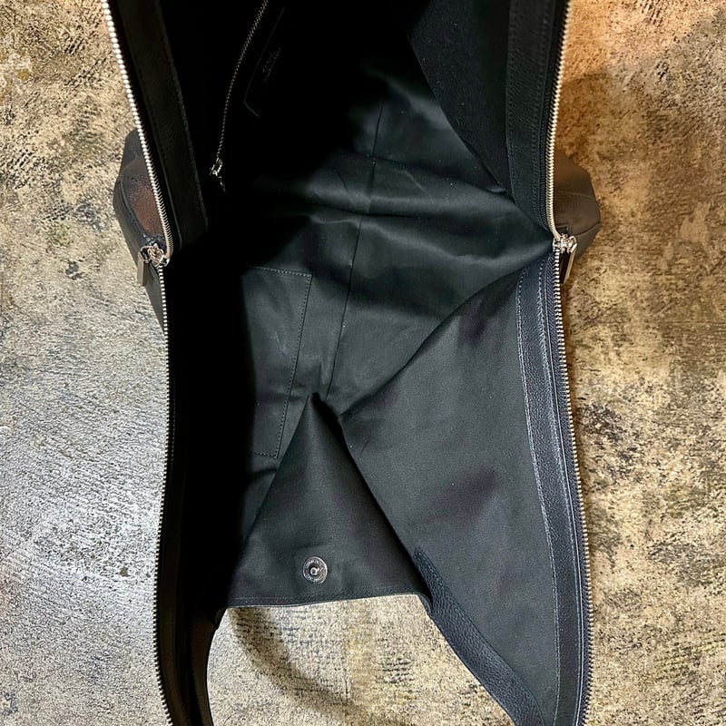 M.U.L. バーティカルトートブラックレザー M.U.L. バーティカルトートブラックレザー