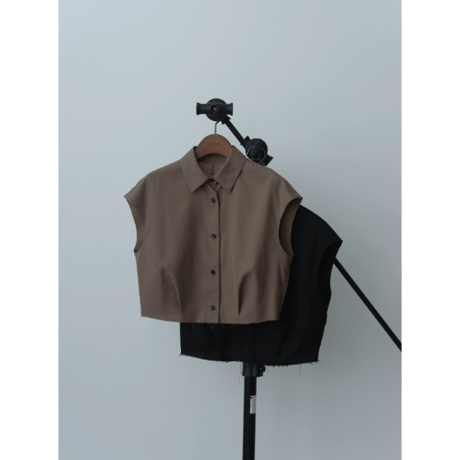 【Hella】cut off cropped shirt　※納期4月中旬〜5月中旬