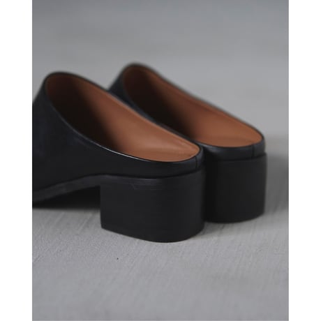 【anuke】Ecoleather Heel Slip-ons 納期：8/上〜9/上