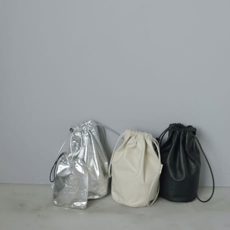 【anuke】Leather Tube Bag　※納期1月下旬〜2月下旬