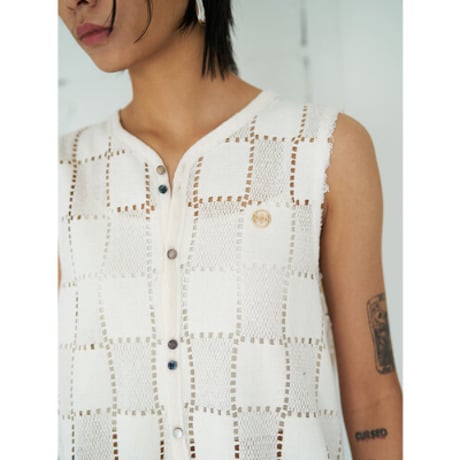 【YENN】SLEEVELESS LACE TOP
