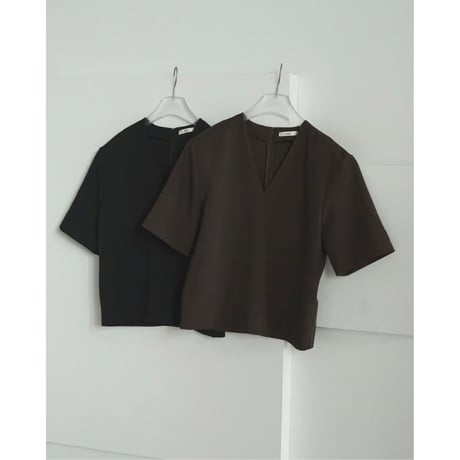 【anuke】Powershoulder Vneck Tops※9月上～10月上