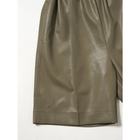 【YENN】FAUX LEATHER HALF PT