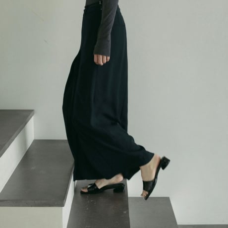 【anuke】Tuck Long Skirt　※納期1月下旬〜2月下旬