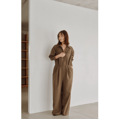 【Hella】Zip Front Jumpsuit　※納期9月末～10月末