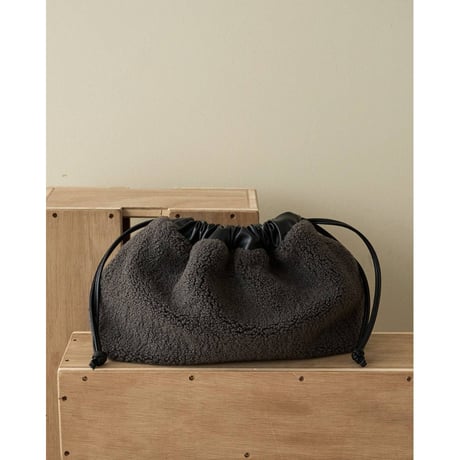 【anuke】Reversible Boa Bag　※納期9月中旬～10月中旬