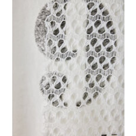 【YENN】LACE FRAME LOGO TEE