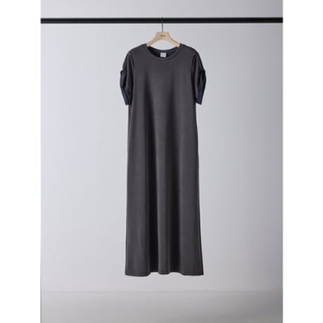 【YENN】 EYELETS TEE DRESS　納期：2026年2月上旬～3月上旬