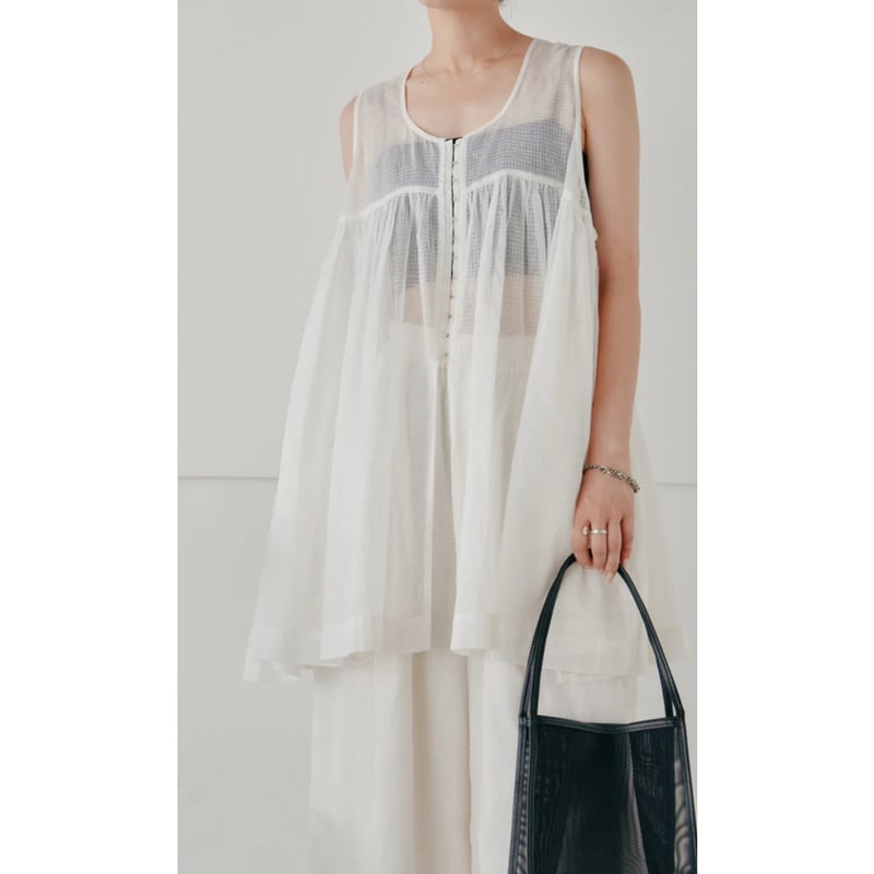 Hella】sheer volume tops | selectshop kusukusu