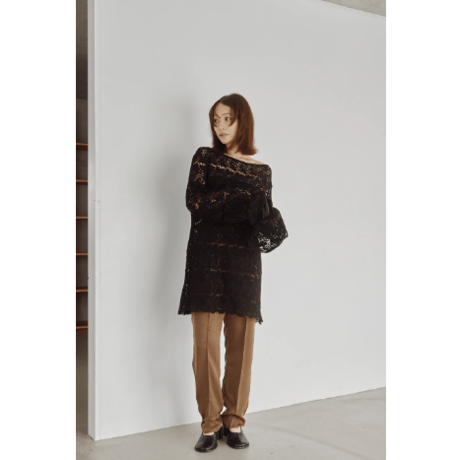 【Hella】Scalloped Lace Top　※納期9月上旬～10月上旬