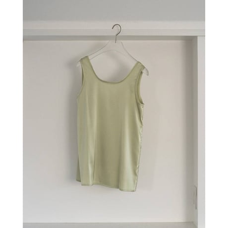 【anuke】Satin Uneck Tops　※納期5月上旬～6月上旬