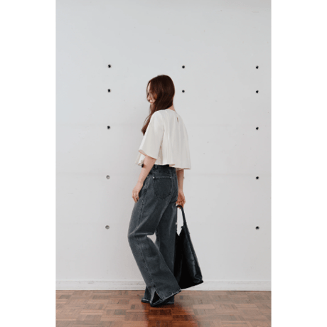 【Hella】unbrella pleats cropped top　※納期5月中旬〜6月中旬