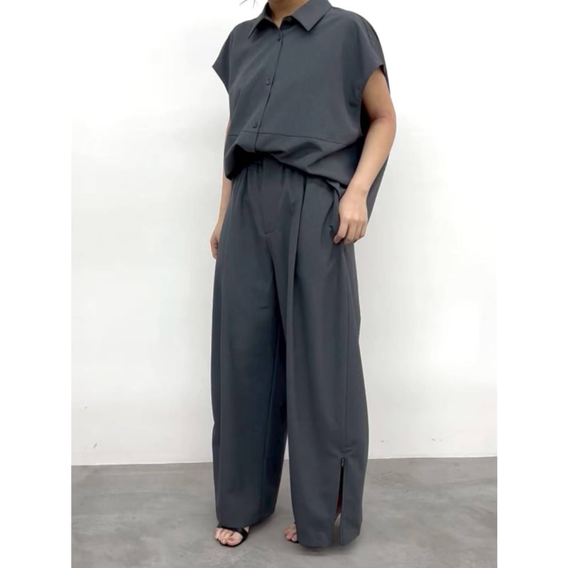CLOCHE HUILLE Tシャツ&CLOCHE BINCHE 半袖Tシャツ CLOCHE HUILLE T