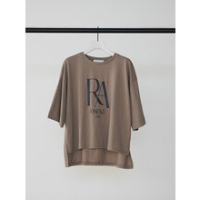 【CHIGNON】"RA"ﾌﾟﾘﾝﾄTEE