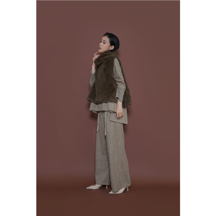 CYAN TOKYO】バックオーバーハイネックファーベスト | selectshop kus