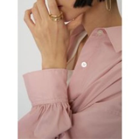 【CHIGNON】ﾀｯｸﾎﾞﾘｭｰﾑｽﾘｰﾌﾞSH