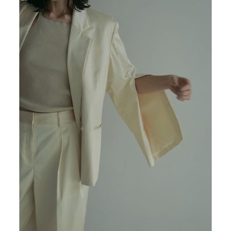 【anuke】Satin Slit Jacket　※納期2月下旬〜3月下旬