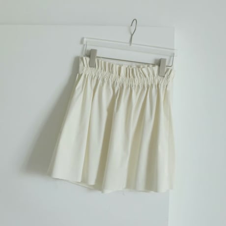 【anuke】Cutoff Bare Tops 　※納期5月上旬〜6月上旬