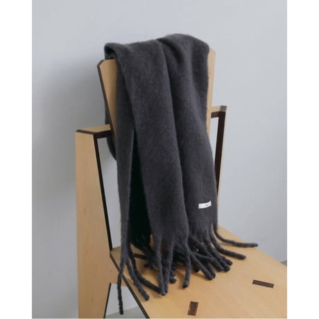 【anuke】Soft Fringe Stole　※納期11月上旬～12月上旬