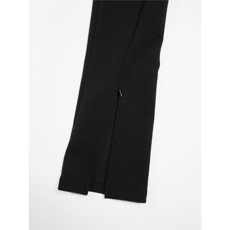【YENN】FRONT SLIT LEGGINGS ※納期7/上〜7/中