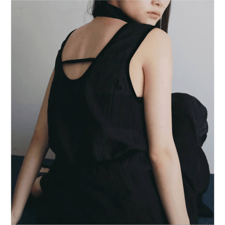 【anuke】Embroidery Sleeveless Onepiece　※納期8月中旬～9月中旬