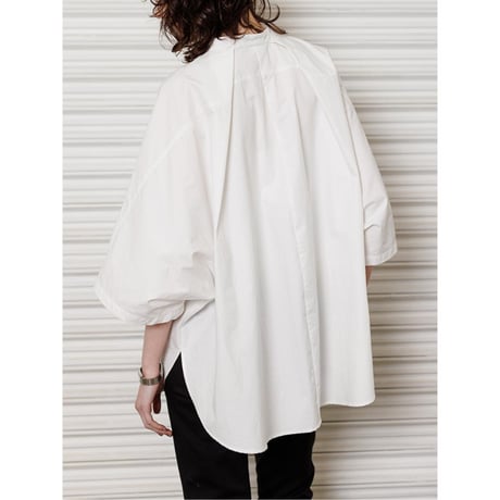 【YENN】ROUND FORM SHIRT