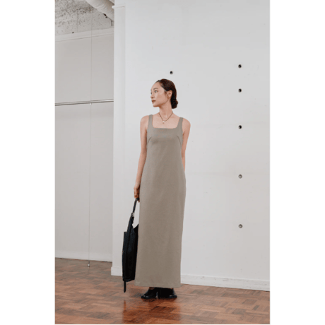 【Hella】back tie cocoon dress　※納期6月中旬〜7月中旬