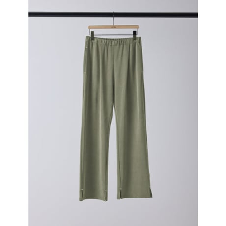 【YENN】 SIDE SLIT SLACKS　納期：2026年2月上旬～3月上旬
