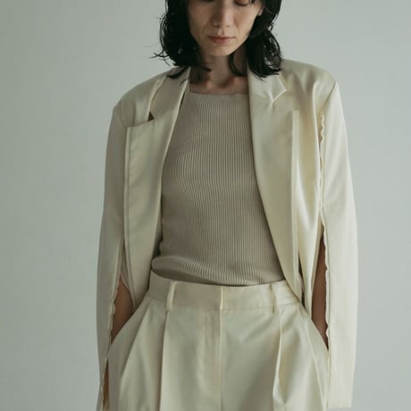 【anuke】Satin Slit Jacket　※納期2月下旬〜3月下旬