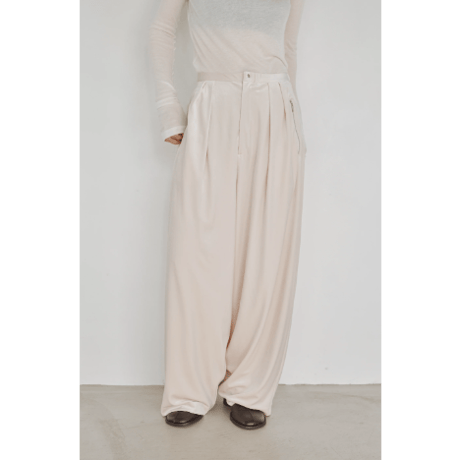 【Hella】Velour Cocoon Pants　※納期10月中旬～11月中旬