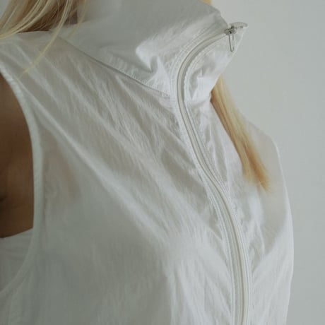 【anuke】Nylon Sleeveless Blouson　※納期3月下旬〜4月下旬