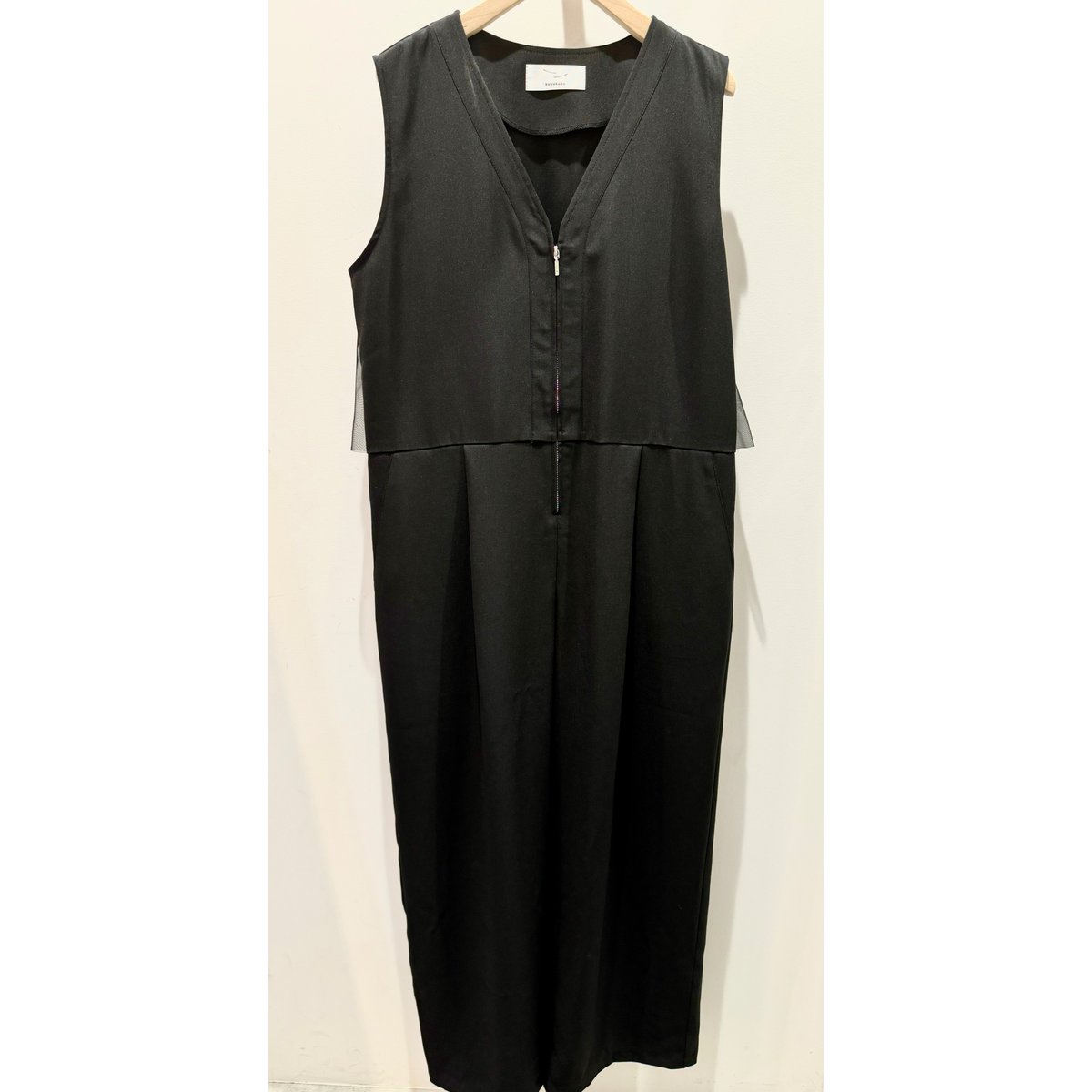 cyan×kusukusu バックチュールサロペット